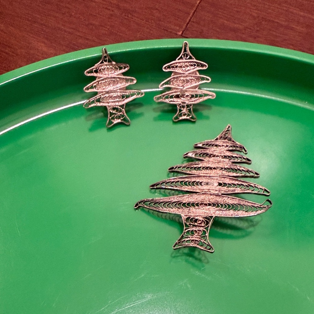 Sterling Silver Wire Tree Broach Pin and matching clip earrings